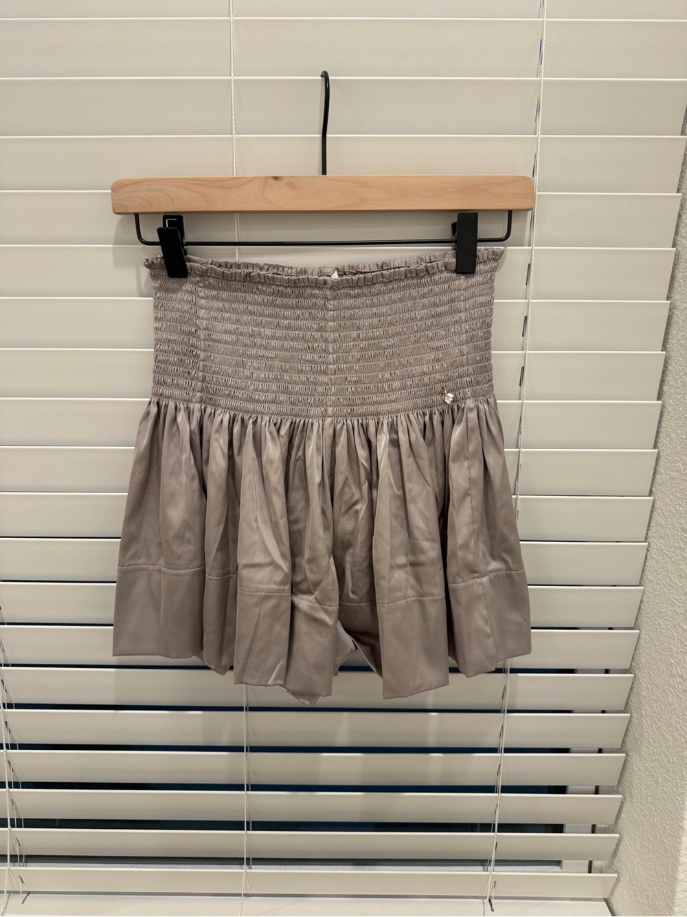 NATURAL LIFE Taupe Smocked Mini Skirt